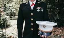 Norsk uniform i endring: funksjon, tradisjon og profesjonalitet