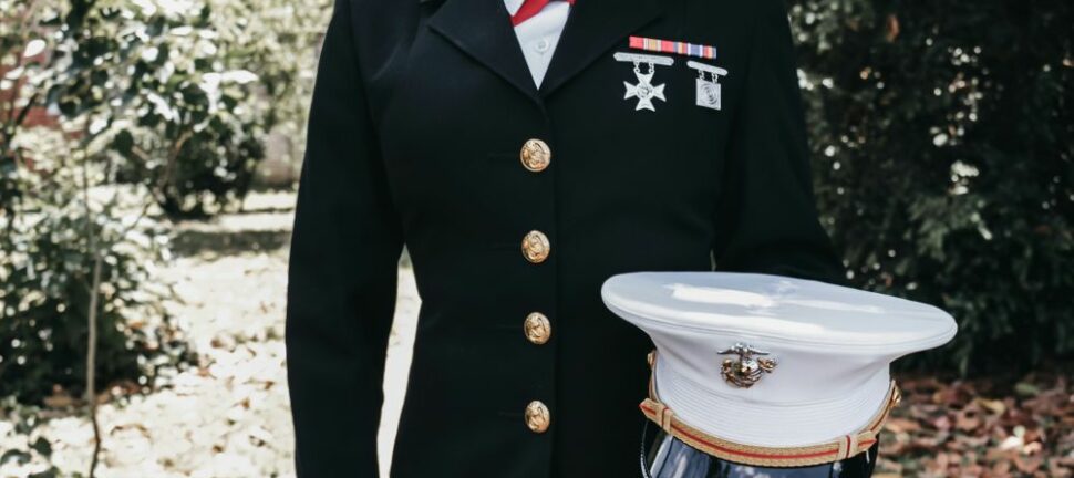 Norsk uniform i endring: funksjon, tradisjon og profesjonalitet